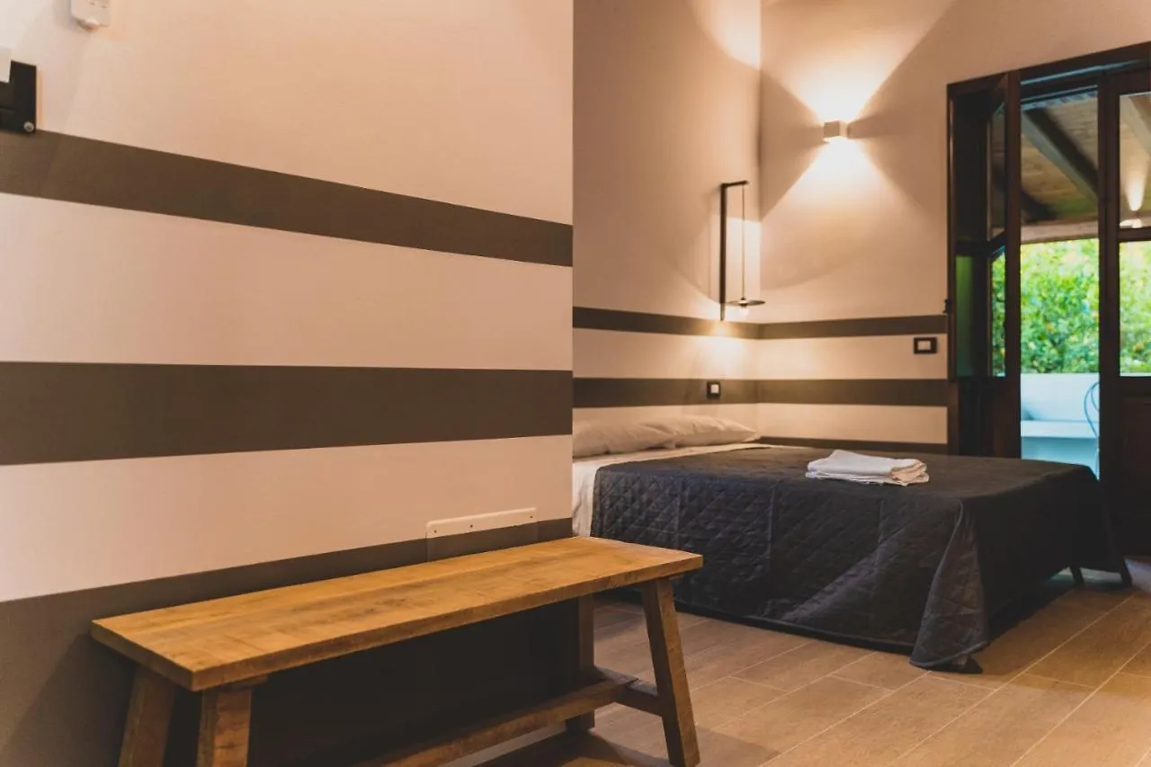 Il Limoneto Rooms Terme Vigliatore Oda ve Kahvaltı